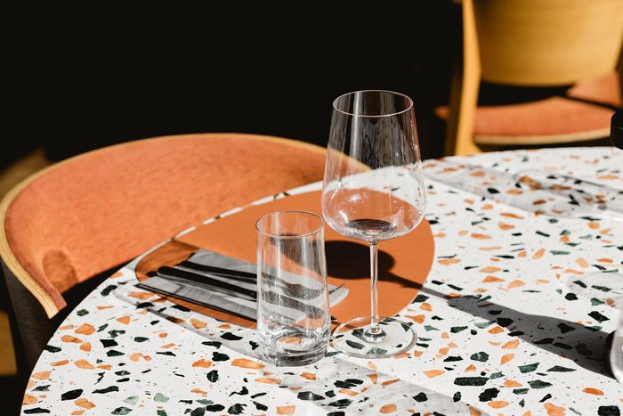 Hirschsalon — Brand, Space & Experience Design